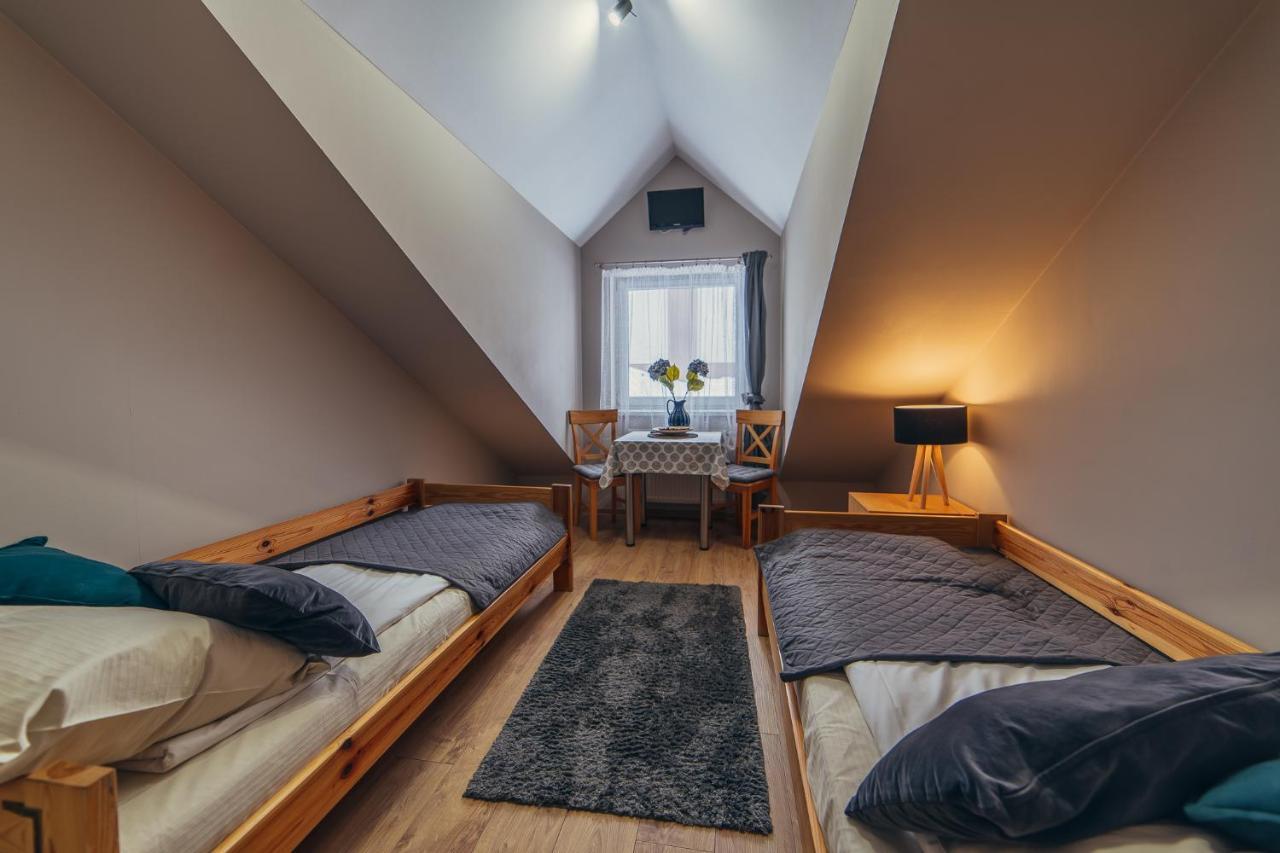 Gosciniec Pod Lilijka Otel Podzamcze  Dış mekan fotoğraf
