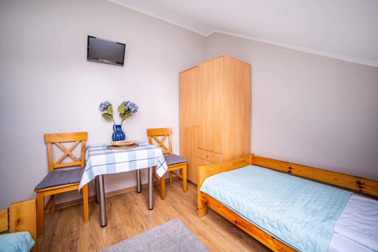 Gosciniec Pod Lilijka Otel Podzamcze  Dış mekan fotoğraf