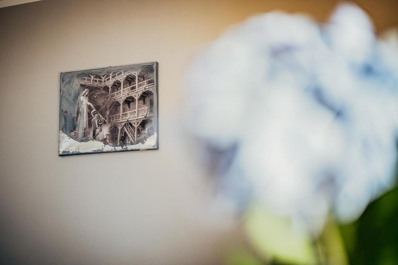 Gosciniec Pod Lilijka Otel Podzamcze  Dış mekan fotoğraf