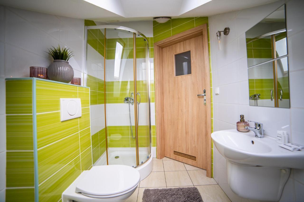 Gosciniec Pod Lilijka Otel Podzamcze  Dış mekan fotoğraf