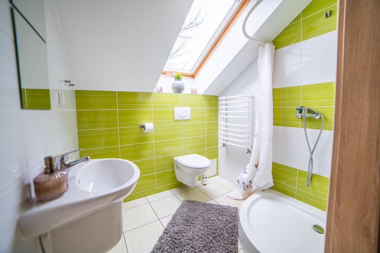 Gosciniec Pod Lilijka Otel Podzamcze  Dış mekan fotoğraf